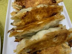 韭菜肉锅贴-春水锅贴·传统鲁菜(大明湖店)