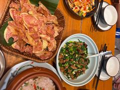 -老滇山寨•云南特色菜•地方菜•民族风情歌舞表演(金碧店)