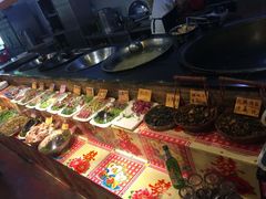 -靠山屯东北农家菜(八龙桥雅苑店)