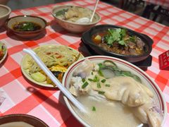 -老方桌烂蹄花川菜馆(九龙坡店)