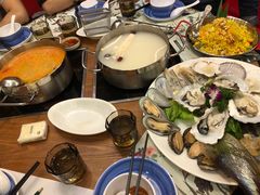 -樾餐厅泰式海鲜火锅(民歌湖店)