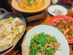 -黄弟大排档·湖南菜·小龙虾·小海鲜(凯旋北路店)