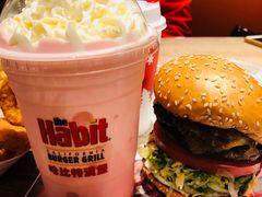 草莓奶昔-The Habit Burger Grill 哈比特汉堡(复兴soho店)