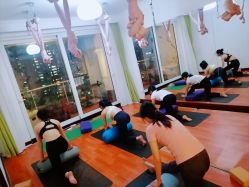 -Yvon yoga 瑜伽·精准体态管理中心