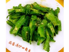 -春园海鲜广场D区6号(钟姐海鲜加工店)