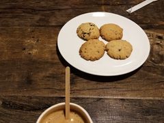 -HIGH FIVE哈福手工汉堡(桂林路店)