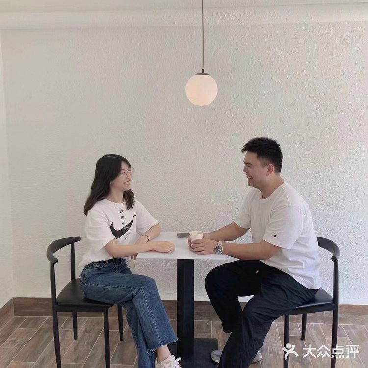 【珠海咖啡馆探店】承认吧  对视就会心动