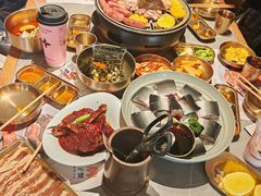 -草家酱蟹炭火烤肉店(珲春南路一店)