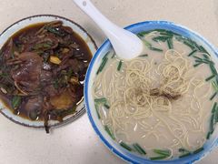 -氾水长鱼面(南苑小区店)
