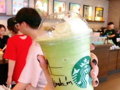 -星巴克(杭州西湖银泰1F店)