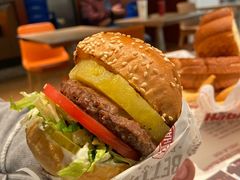 -The Habit Burger Grill 哈比特汉堡(复兴soho店)