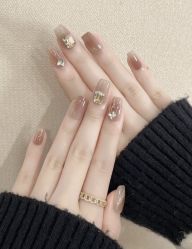-明源·24小时美甲美睫