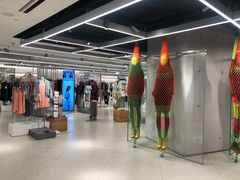 -ZARA(大上海时代广场店)