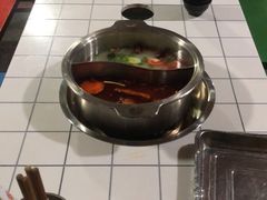 -俭让佬妈现卤串串(温江总店)