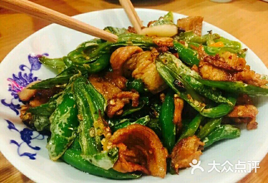 犀浦老山门鸡毛店(天府长城店)回锅肉图片 - 第1张