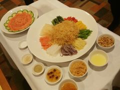捞鱼生-咖啡苑·沈阳今旅酒店Hotel Jen·香格里拉集团