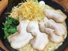 -横浜家系ラーメン壱角家(新宿アルタ裏店)
