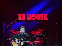 -TZ House音乐现场(茅台店)
