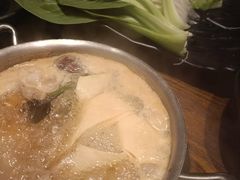 -呷哺呷哺 小火锅 (浦东新欧尚超市店)