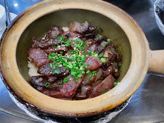 三拼煲仔饭-红星光发煲仔饭(文海店)