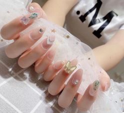 -EAST日式美甲美睫沙龙