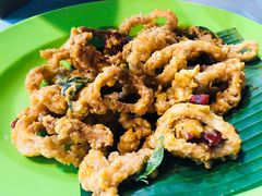 咸蛋黄鱿鱼-明记烧鱼美味店