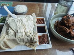 -95号酱骨·一块豆腐(展春园西路店)