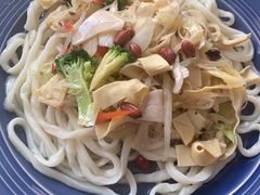 椒麻鸡丝拌面-董小西的凉皮和椒麻鸡(三元桥店)