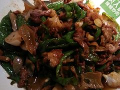 -费大厨辣椒炒肉(万家丽一店)