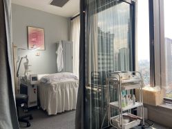 -植蔻妍倍儿专业脱毛·皮肤管理