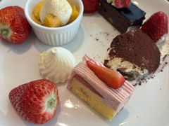 -怡咖啡海鲜自助餐厅(浦东香格里拉店)