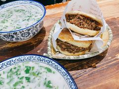 羊肉汤（多肉）-穆得·老周家牛肉烧饼(普利街店)