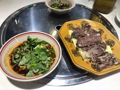 -盐井记·自贡美蛙鲜锅兔(中和店)