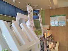 -奈雪的茶(优特汇店)