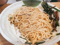 -黄阿姨锅贴大王(万航渡路店)