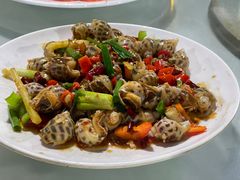 -三亚火车头万人海鲜广场