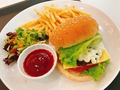 -贝林大翅鲸简餐厅(国家海洋博物馆店)