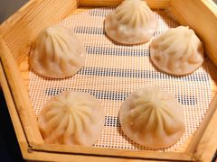 鸡汁杭州小笼包-桂满陇天书(南京德基旗舰店)