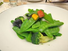 橄榄油炒田园时蔬-大树餐厅(环球港店)