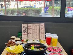-钱摊摊安顺夺夺粉火锅(宏大广场店)