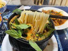 -云南李记罐罐米线饵丝小吃(汉中门金鹰店)