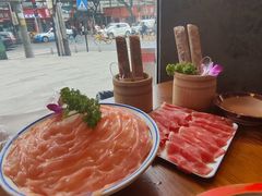 -萍姐火锅·公路夜市(武汉首店)