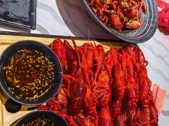 -肥肥虾庄·金牌油焖大虾(首义路店)
