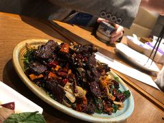 香格里拉牛干巴-滇越乘象云南餐厅(次渠店)