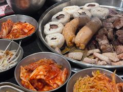 -炽城·烤肉名家(鸿达中央广场店)