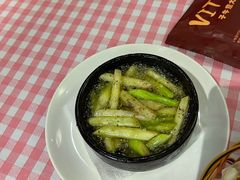 蒜油芦笋-VITELLO意大利料理(崂山路店)
