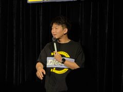-喜剧部落脱口秀(三里屯工体店)