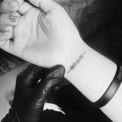 手腕-SNOW TATTOO STUDIO