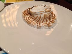 iphone_upload_pic-香格里拉鱼跃地中海西餐厅·牛排披萨