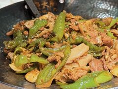 -费大厨辣椒炒肉(高铁吾悦广场店)